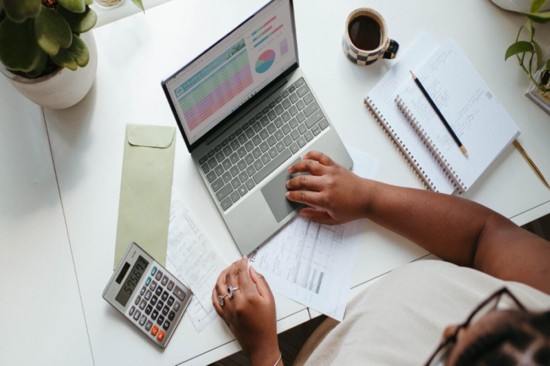 Can I Use My Business Account for Personal Use, What 11 Smart Rules Protect Cash